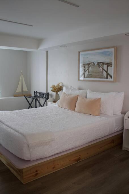 The Loft At Puerto Nuevo, Central Location In Sj Apartment San Juan